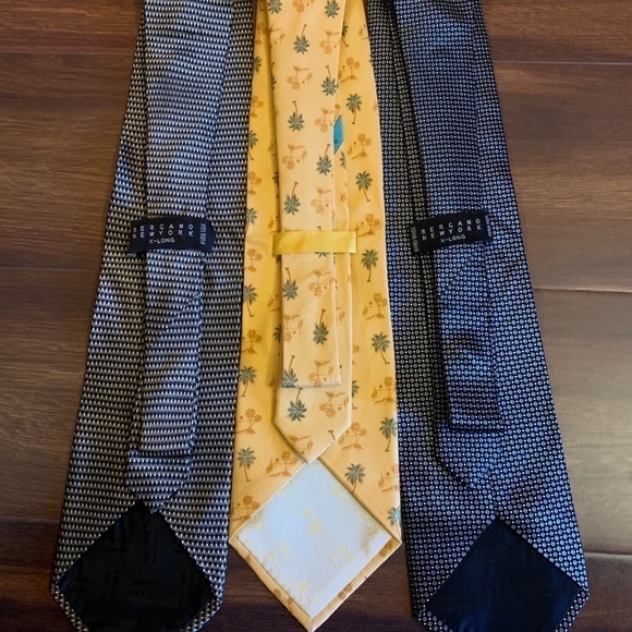 BUNDLE of 3 TIES ✨ 2 BERGAMO New York and 1 TOMMY BAHAMA Pure Silk neckties - Picture 3 of 13